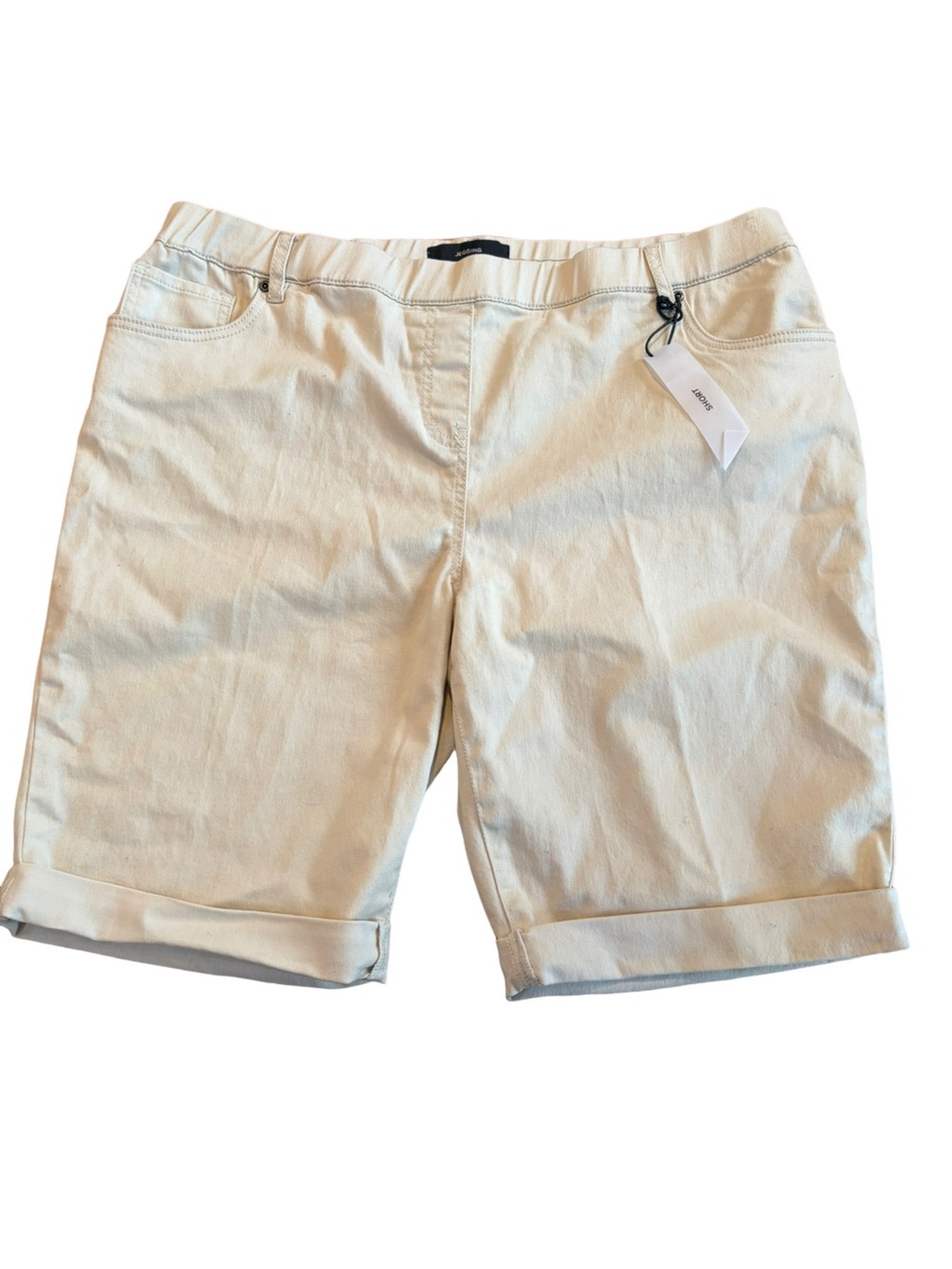 NWT Penningtons Pull-On Jegging Shorts Beige Neutral Stretch Size 20